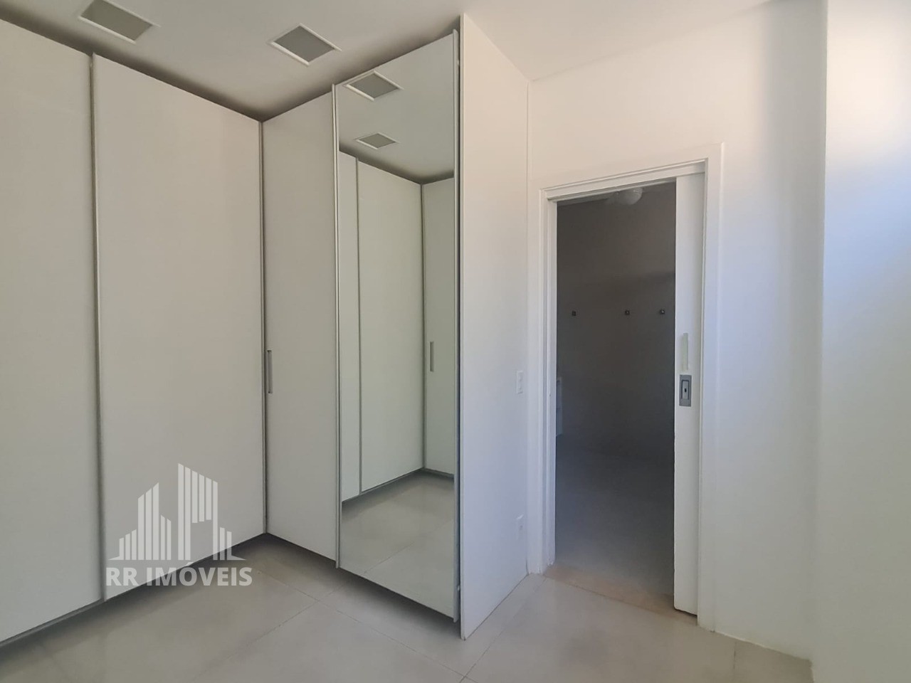 Casa à venda com 4 quartos, 396m² - Foto 37