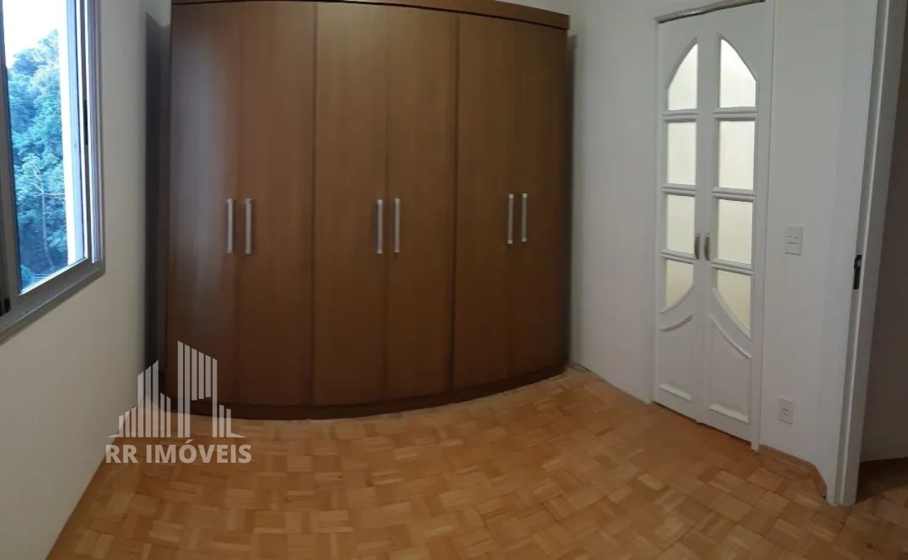 Apartamento para alugar com 3 quartos, 80m² - Foto 11