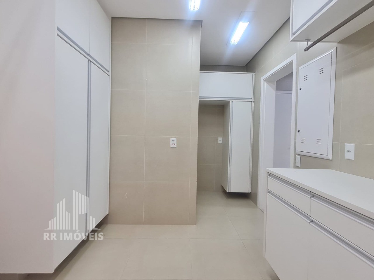 Casa à venda com 4 quartos, 396m² - Foto 57