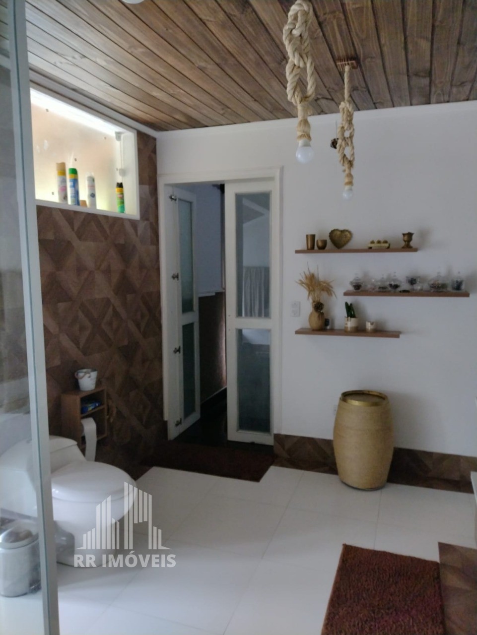 Casa à venda com 3 quartos, 750m² - Foto 18