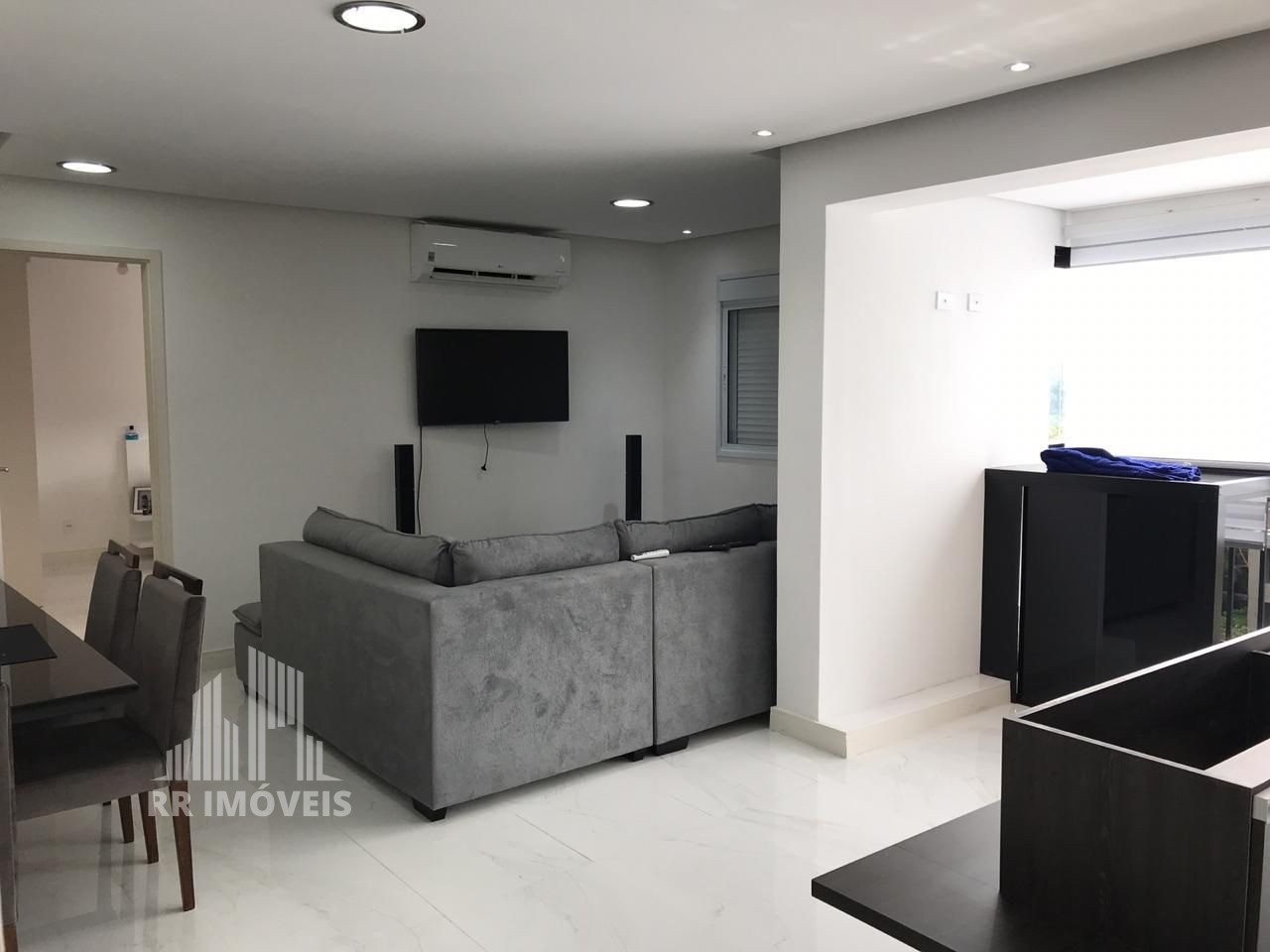 Apartamento à venda com 1 quarto, 62m² - Foto 10