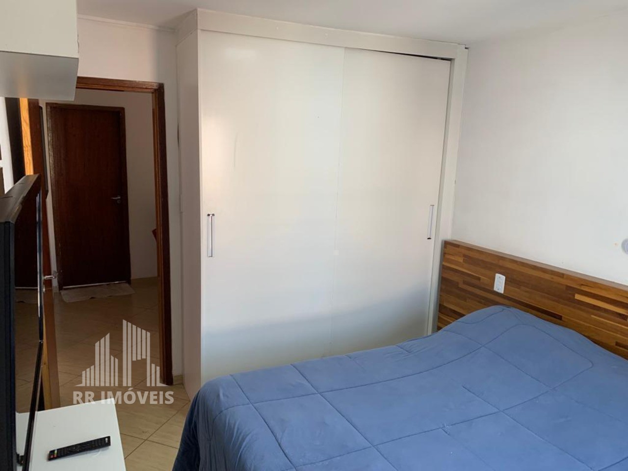 Casa à venda com 2 quartos, 78m² - Foto 12