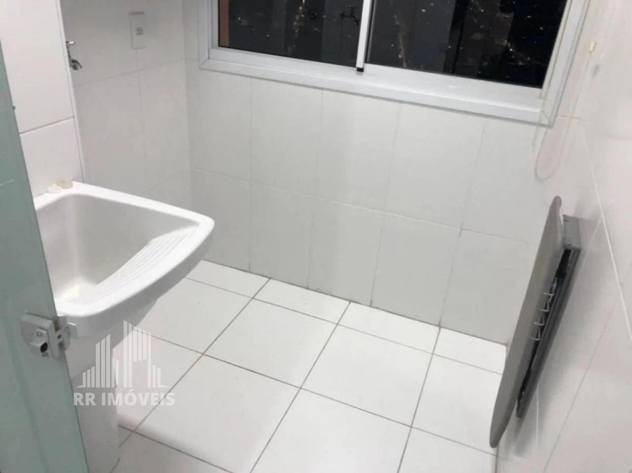 Apartamento à venda com 2 quartos, 67m² - Foto 6