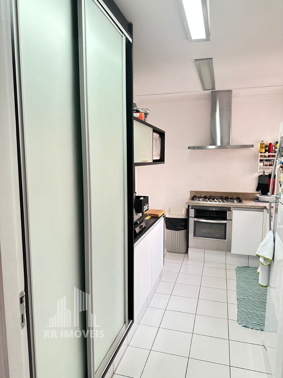 Apartamento à venda com 3 quartos, 132m² - Foto 12