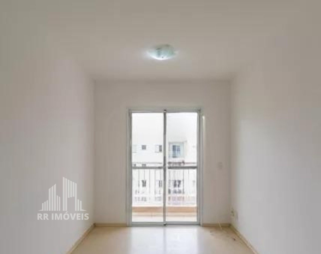 Apartamento à venda com 2 quartos, 61m² - Foto 2