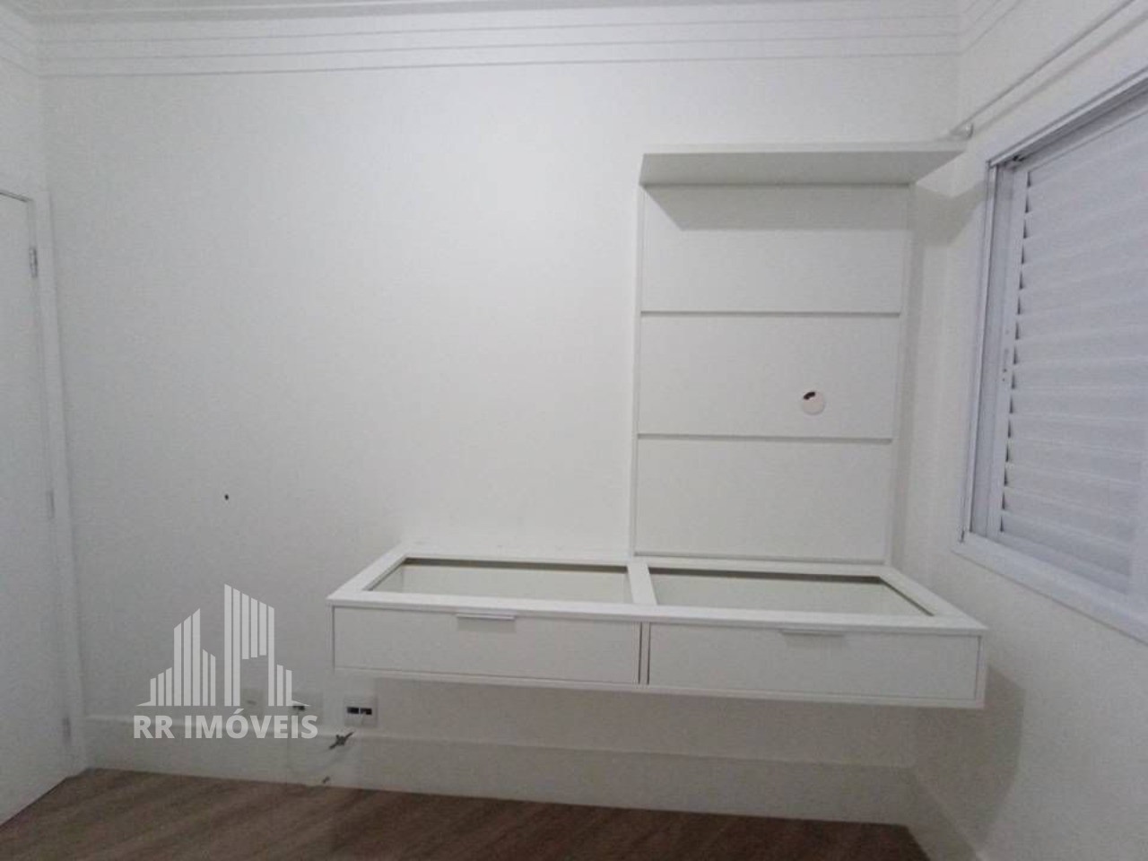 Apartamento à venda com 3 quartos, 85m² - Foto 16