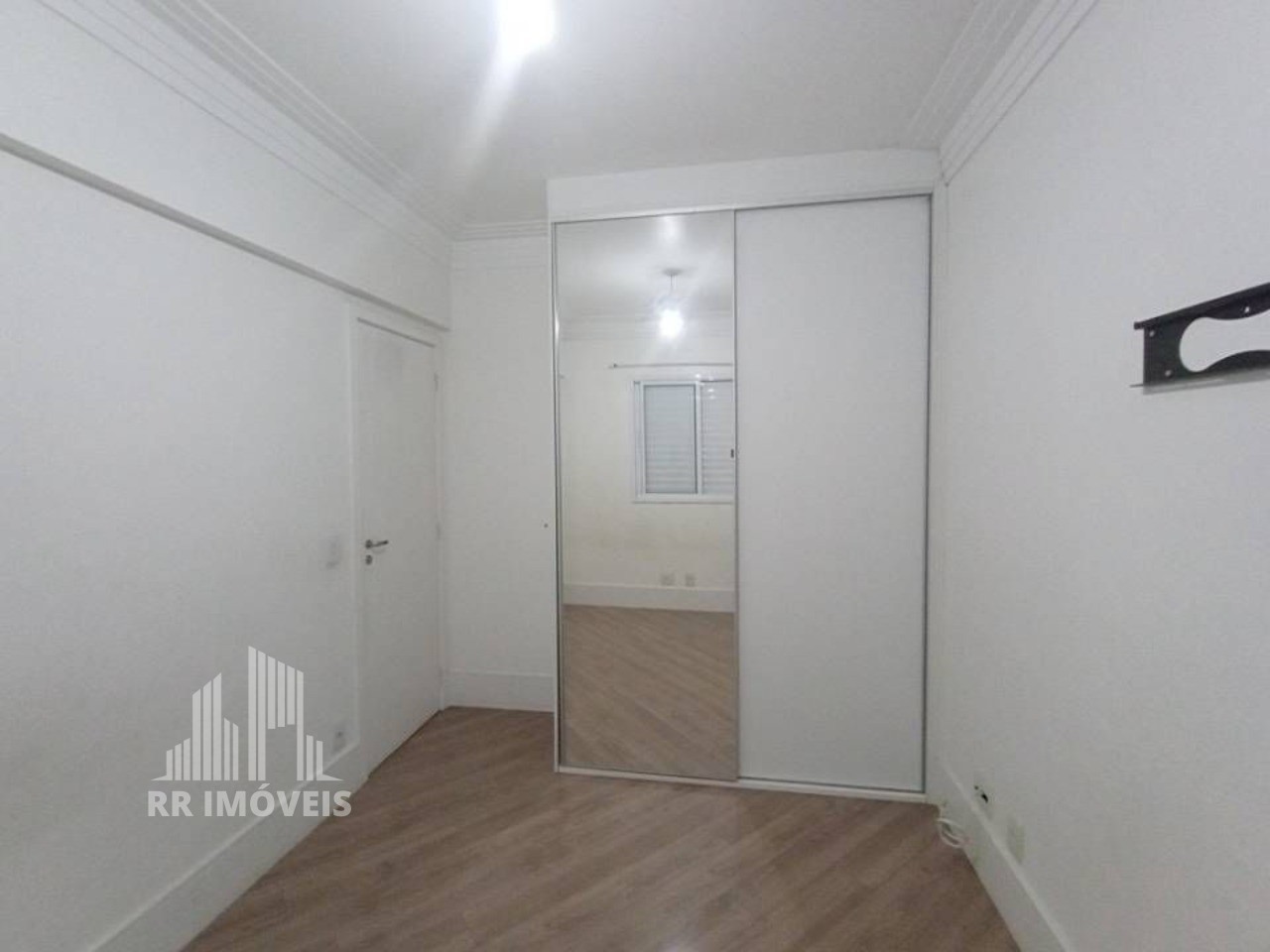 Apartamento à venda com 3 quartos, 85m² - Foto 19