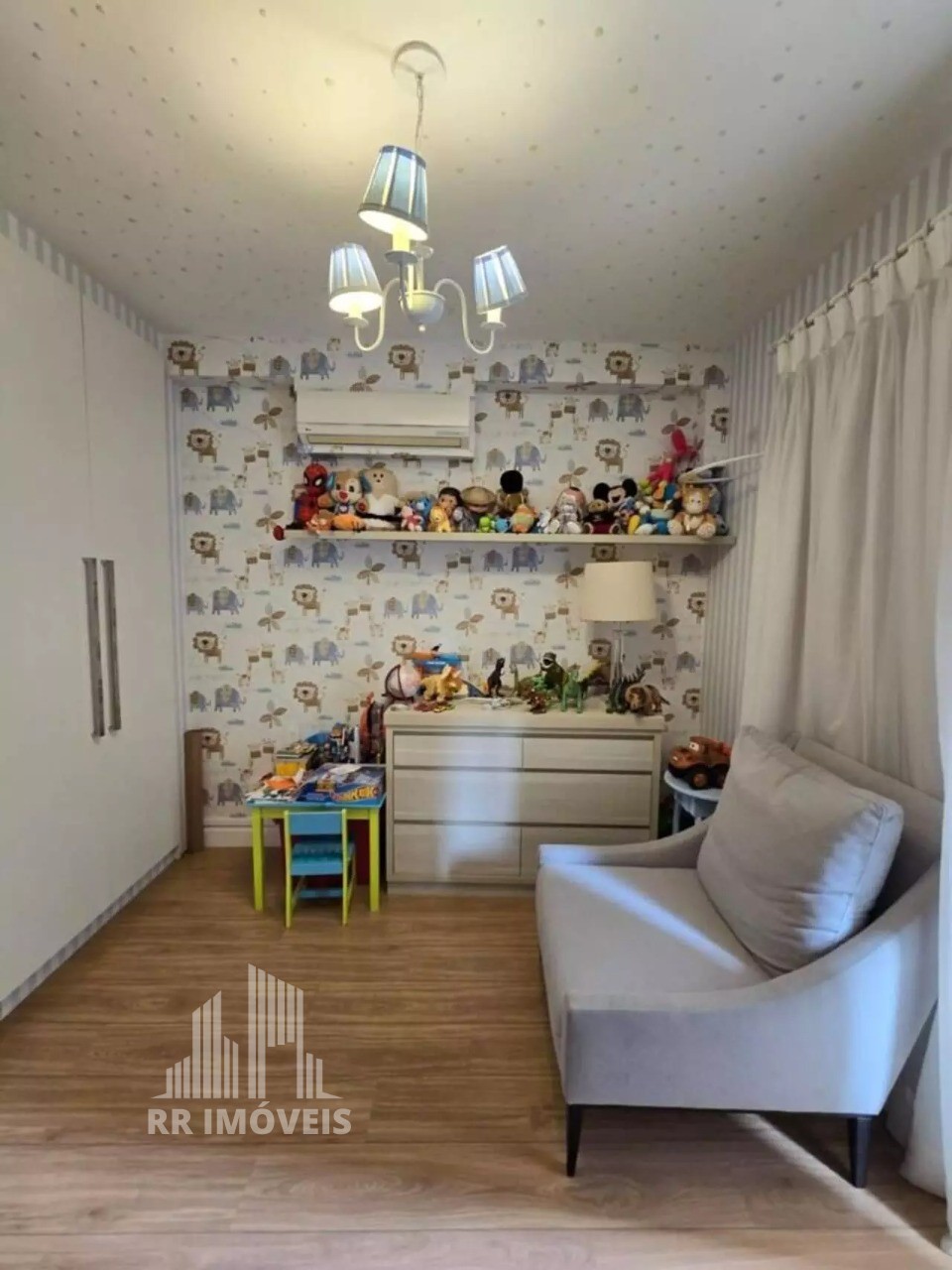 Apartamento à venda com 3 quartos, 170m² - Foto 15