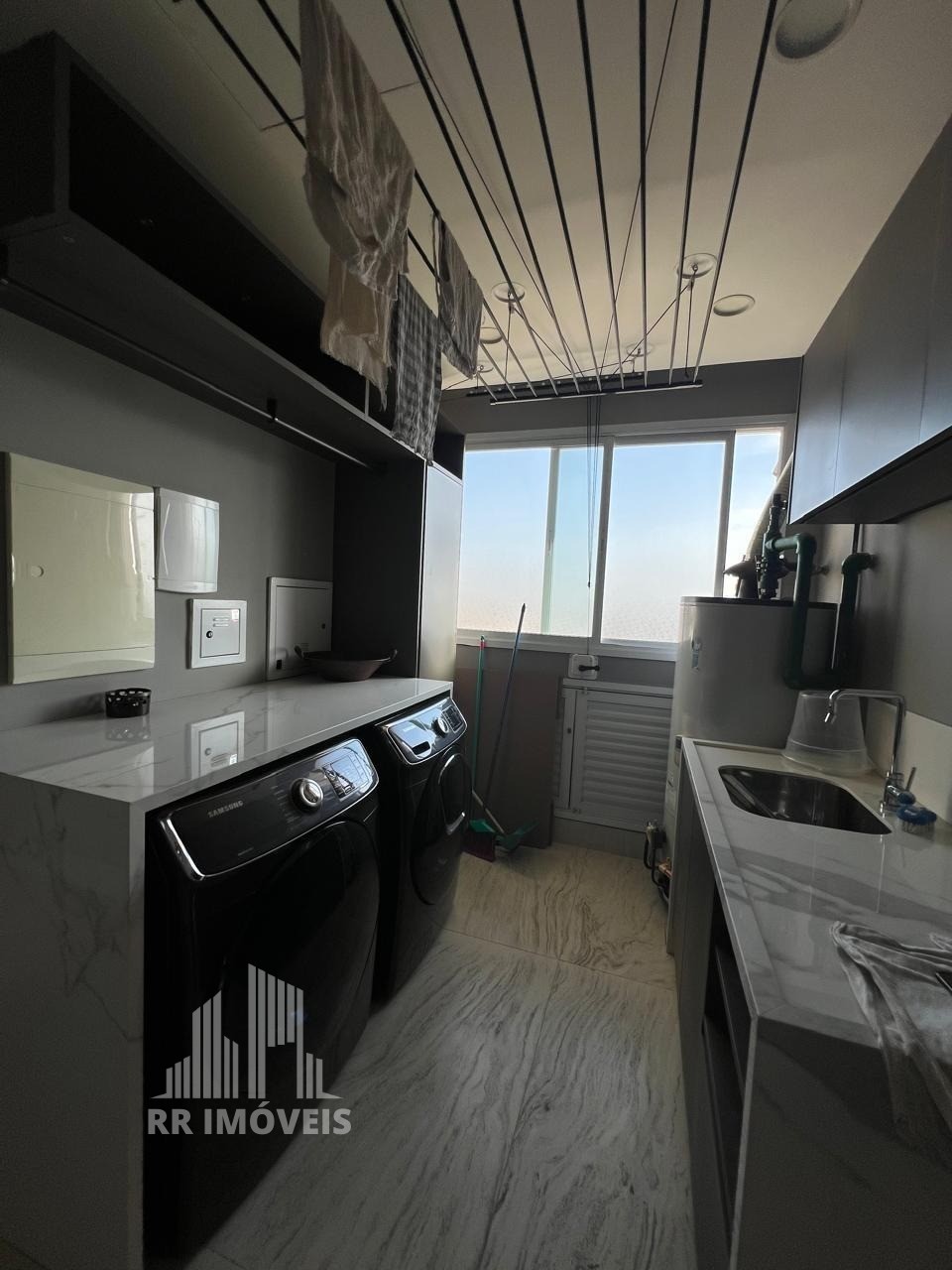 Apartamento à venda com 3 quartos, 322m² - Foto 11