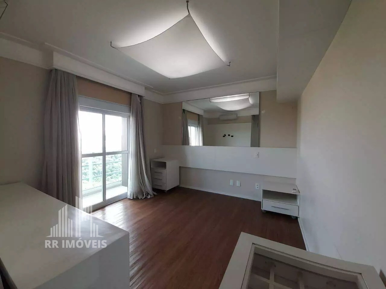 Apartamento à venda com 3 quartos, 202m² - Foto 8