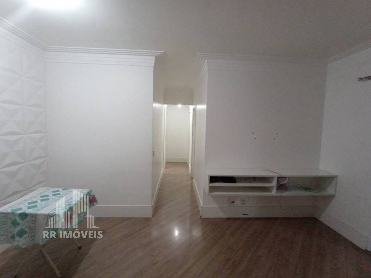 Apartamento à venda com 3 quartos, 85m² - Foto 5