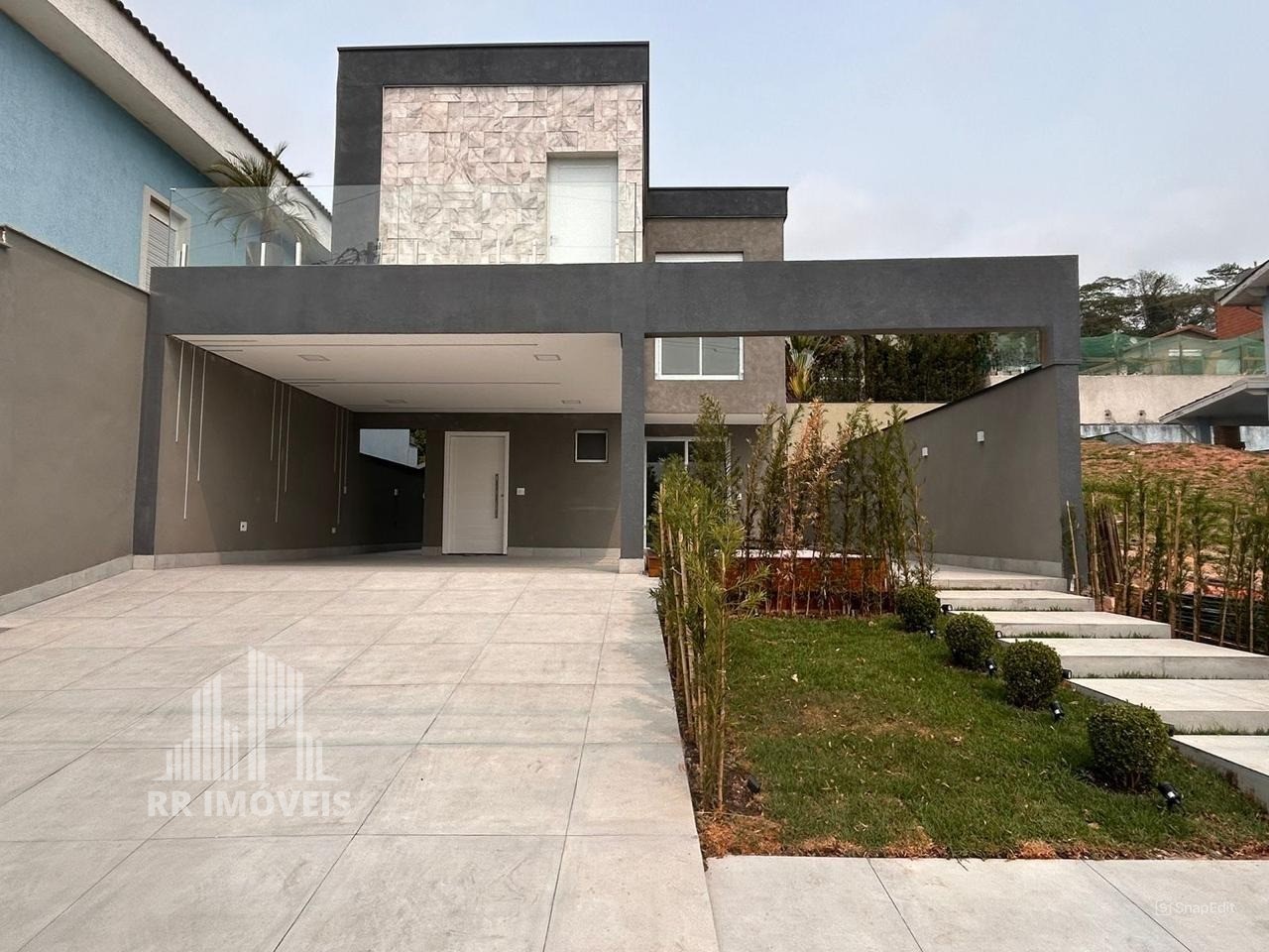 Casa, 3 quartos, 220 m² - Foto 1