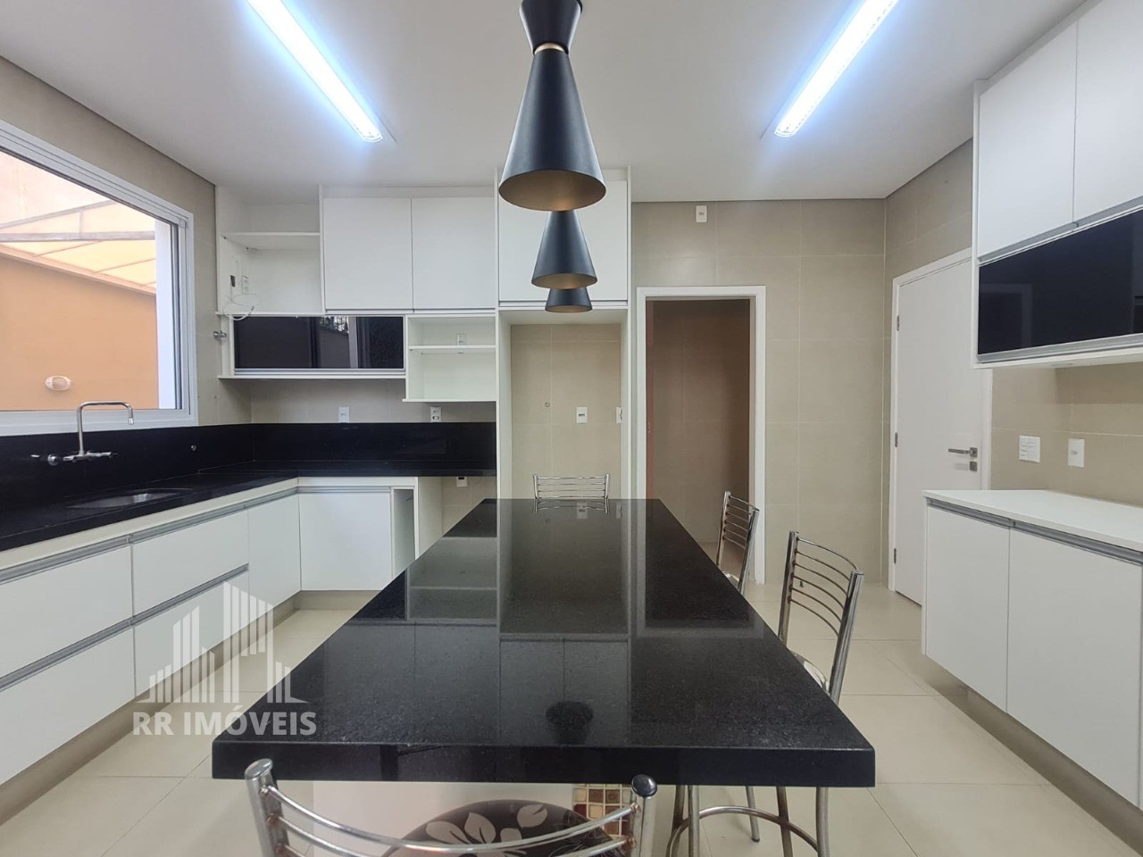 Casa à venda com 4 quartos, 396m² - Foto 49