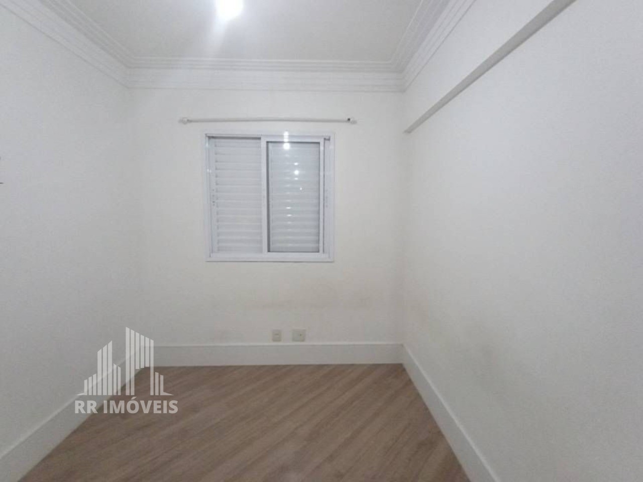 Apartamento à venda com 3 quartos, 85m² - Foto 20