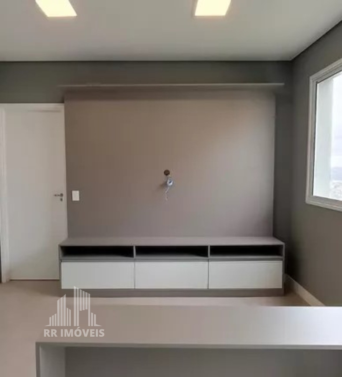 Apartamento à venda com 1 quarto, 44m² - Foto 11