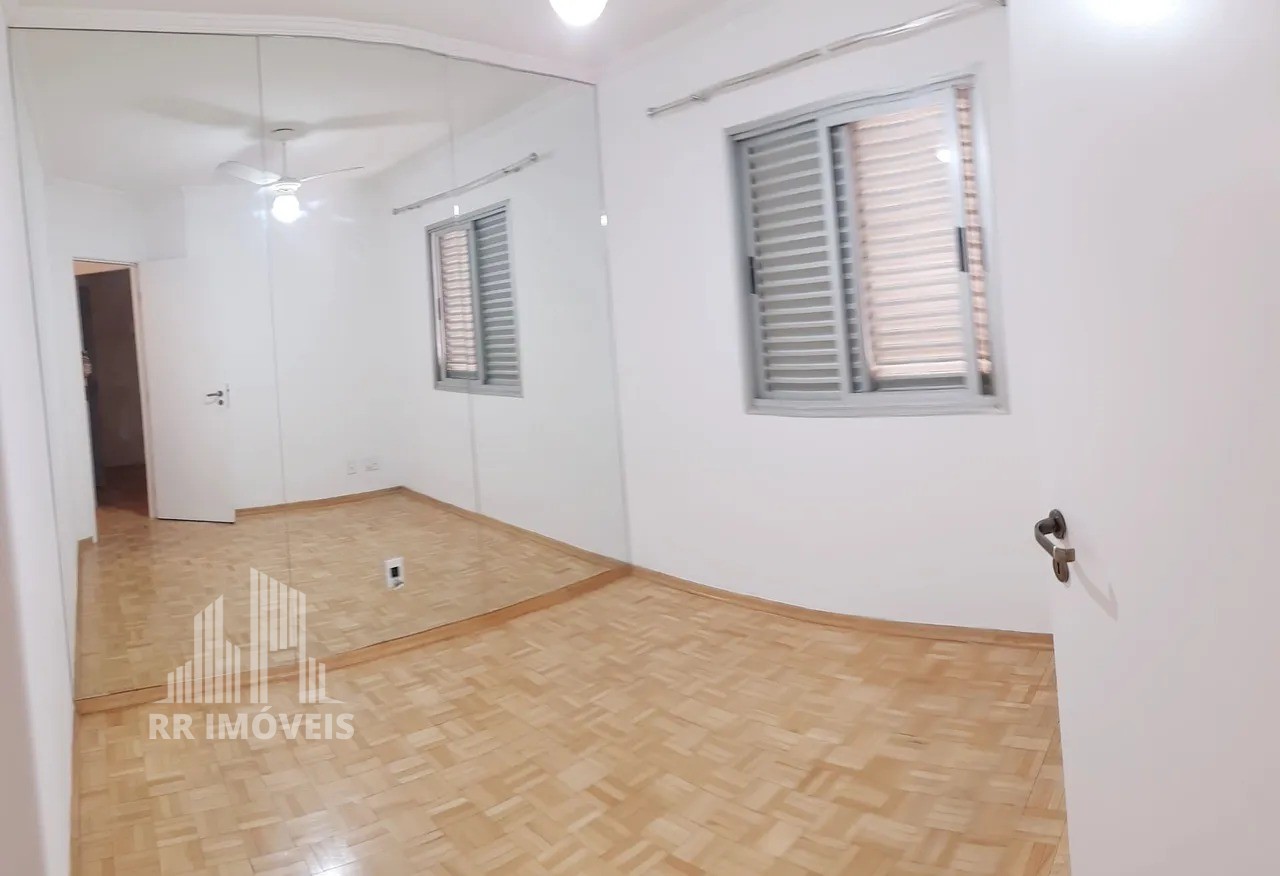 Apartamento para alugar com 3 quartos, 80m² - Foto 9