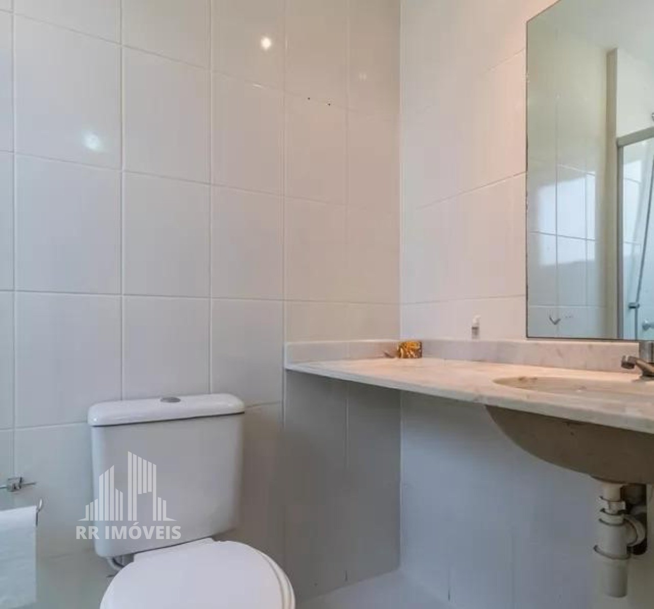 Apartamento à venda com 2 quartos, 61m² - Foto 17