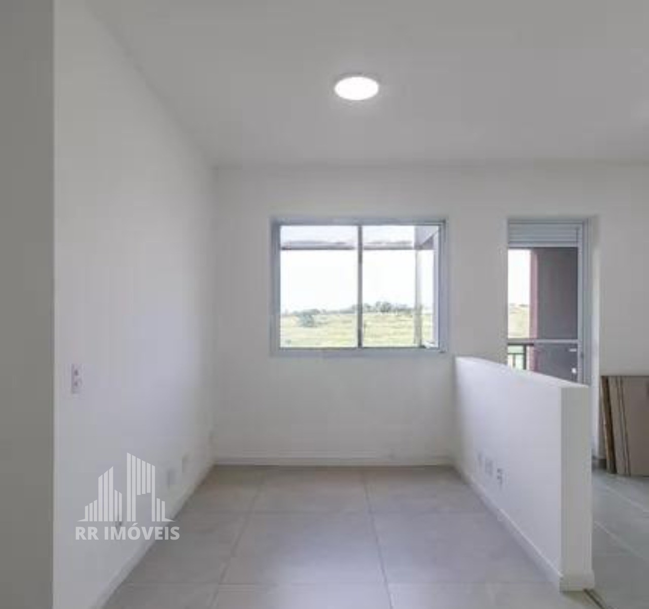 Apartamento à venda com 2 quartos, 48m² - Foto 1