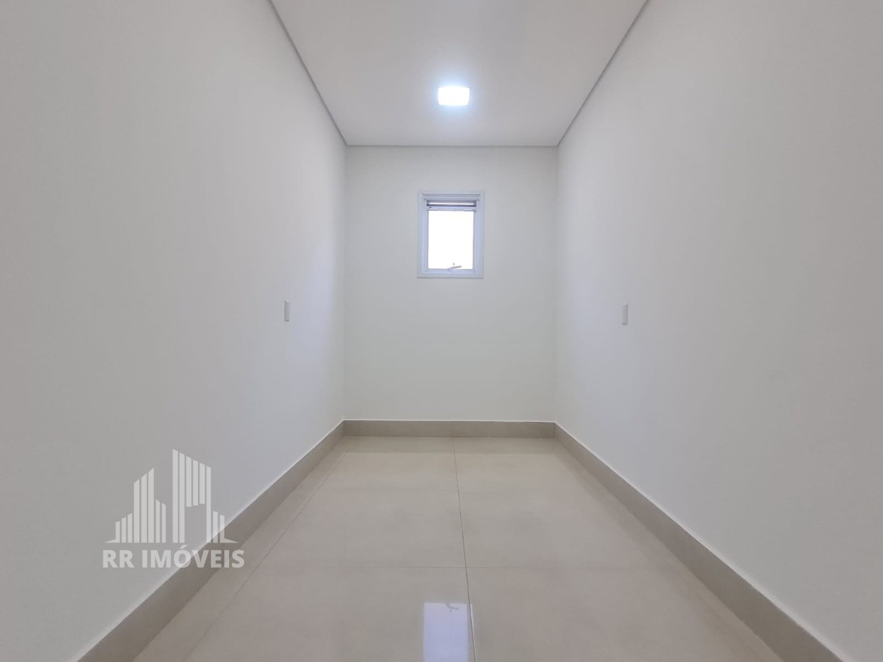 Casa à venda com 4 quartos, 396m² - Foto 9