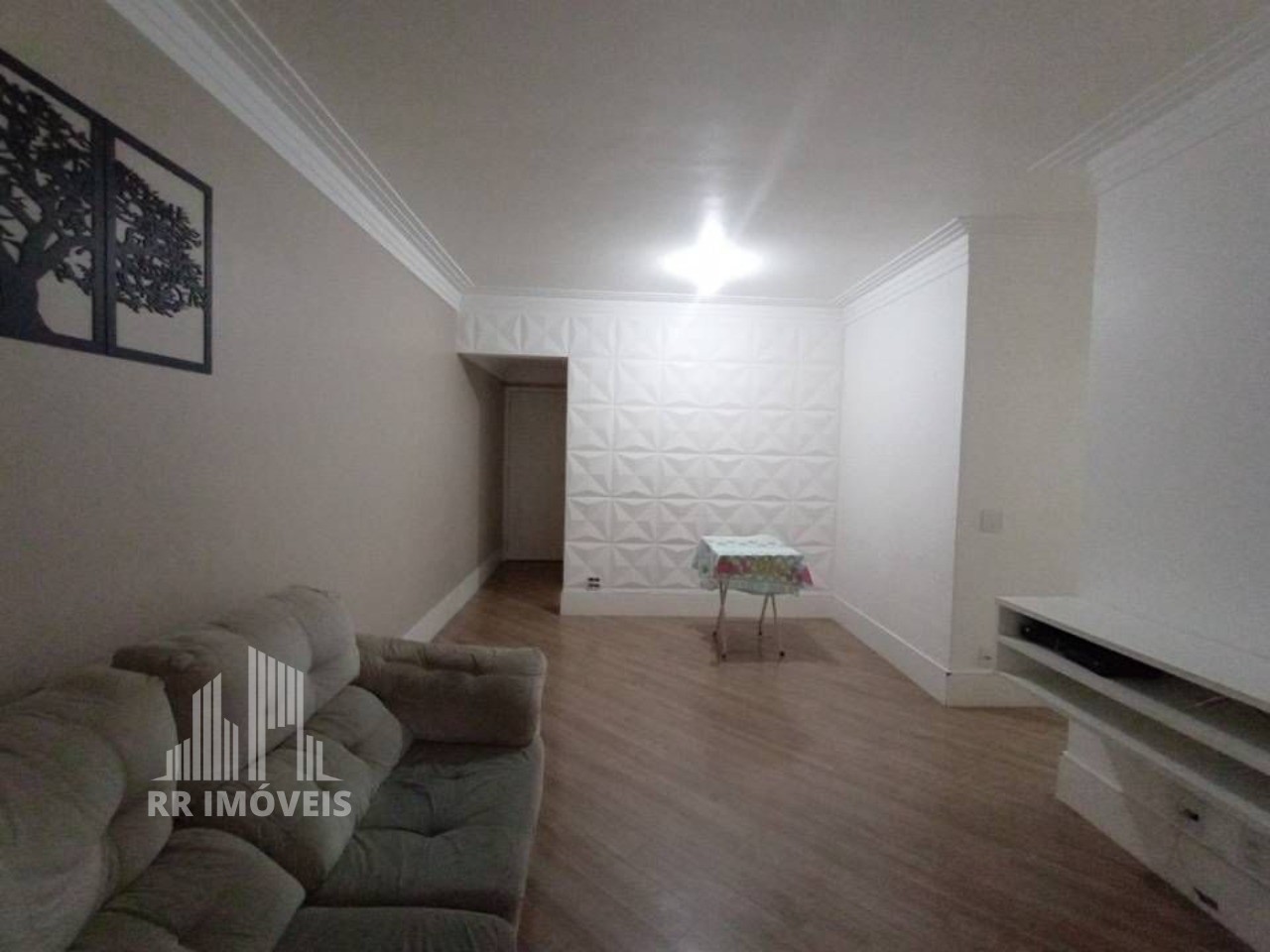 Apartamento à venda com 3 quartos, 85m² - Foto 4