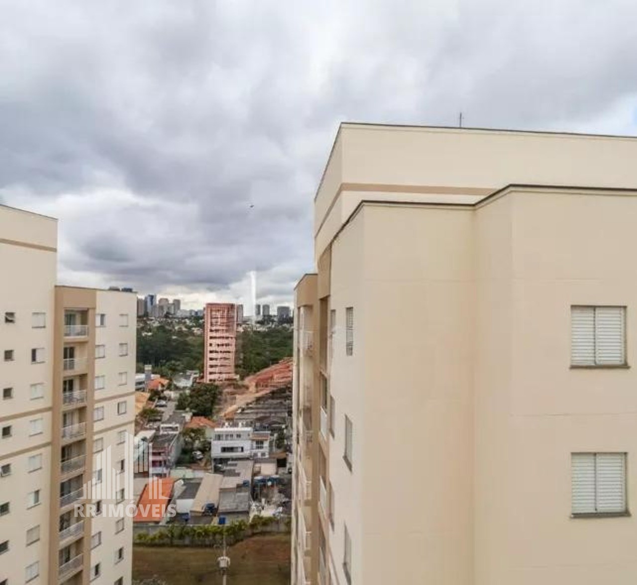 Apartamento à venda com 2 quartos, 61m² - Foto 5