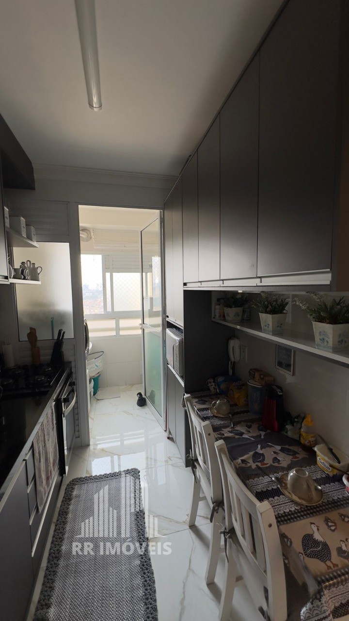 Apartamento à venda com 3 quartos, 71m² - Foto 8