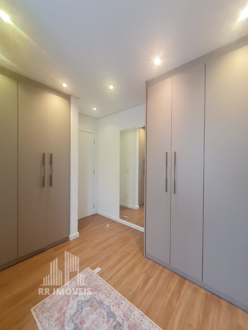 Apartamento à venda com 3 quartos, 110m² - Foto 18