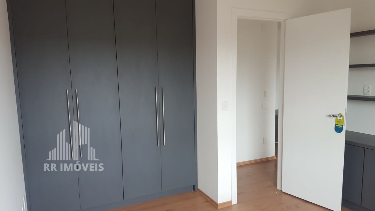 Apartamento à venda com 2 quartos, 62m² - Foto 5