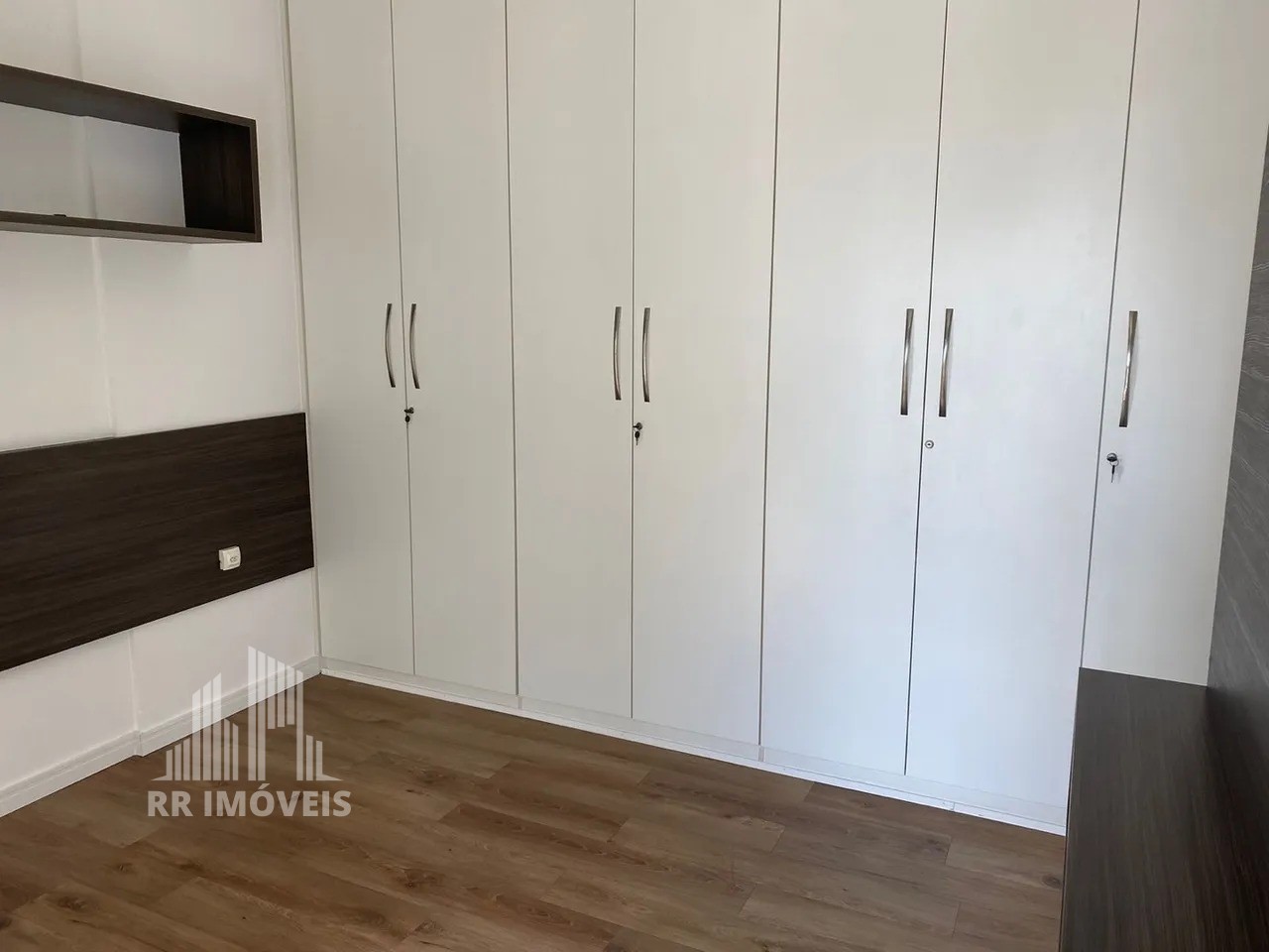 Apartamento para alugar com 2 quartos, 63m² - Foto 15