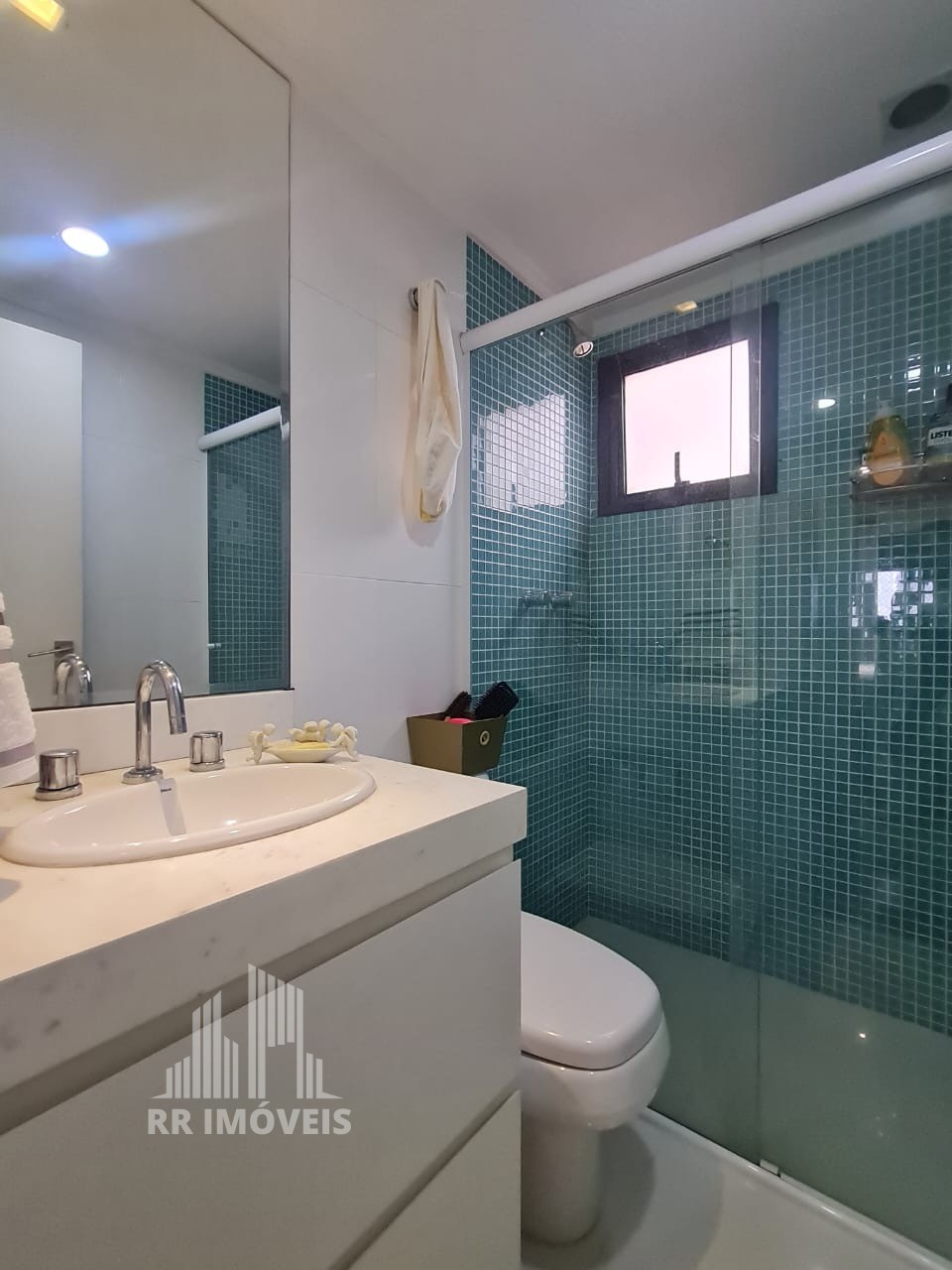 Apartamento à venda com 3 quartos, 130m² - Foto 18