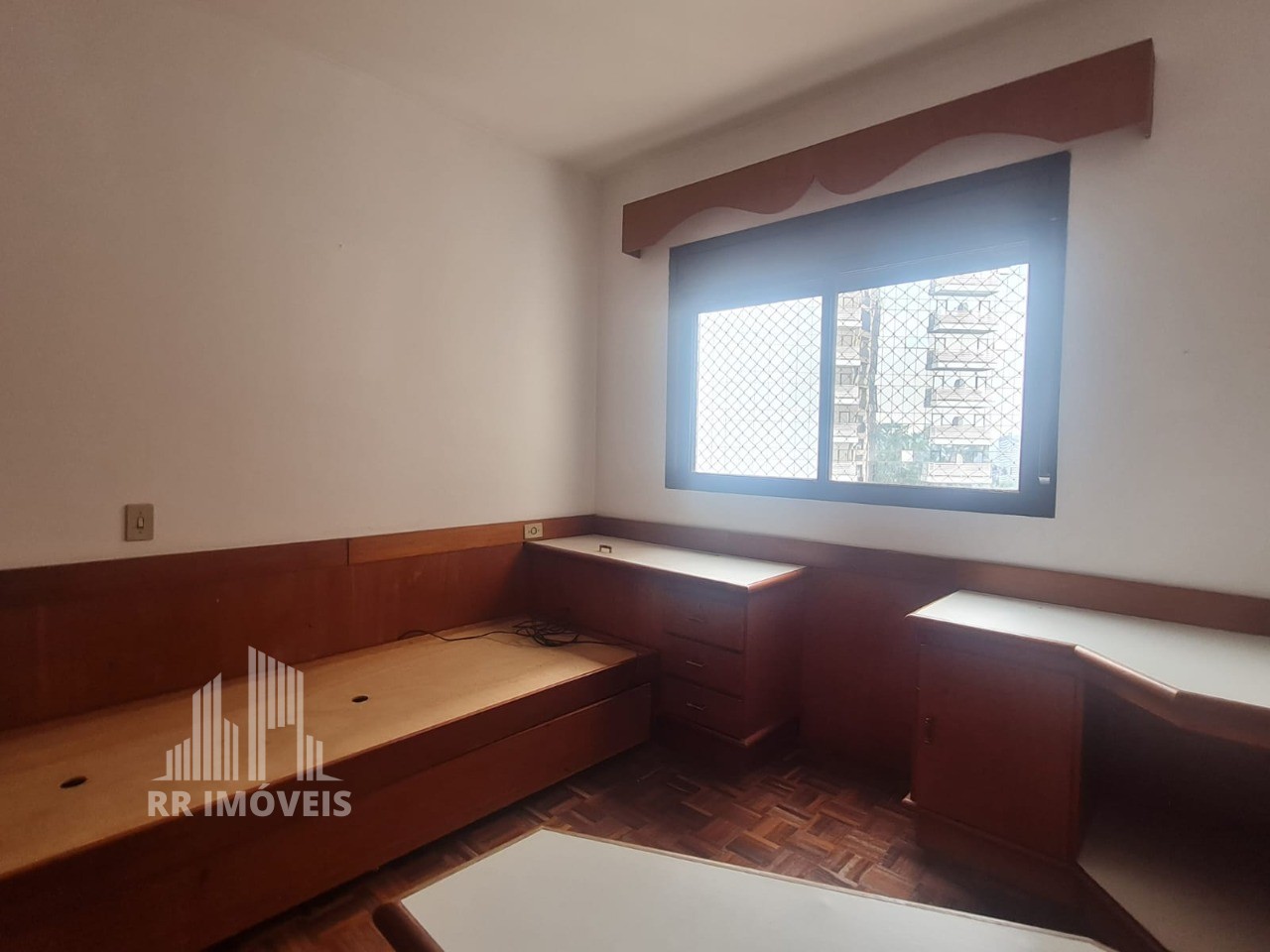 Apartamento à venda com 3 quartos, 130m² - Foto 18