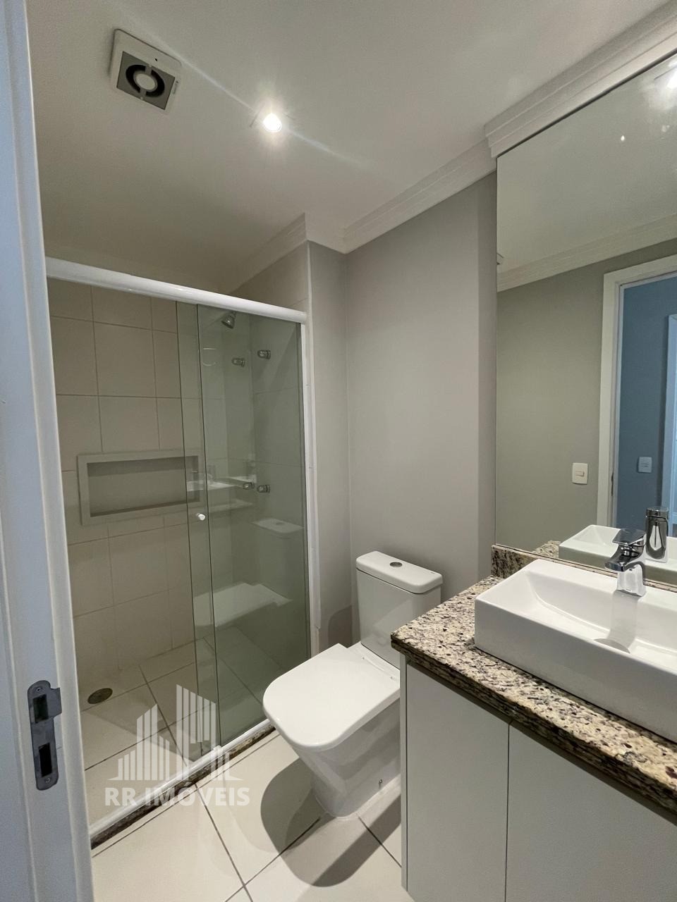 Apartamento à venda com 2 quartos, 66m² - Foto 19