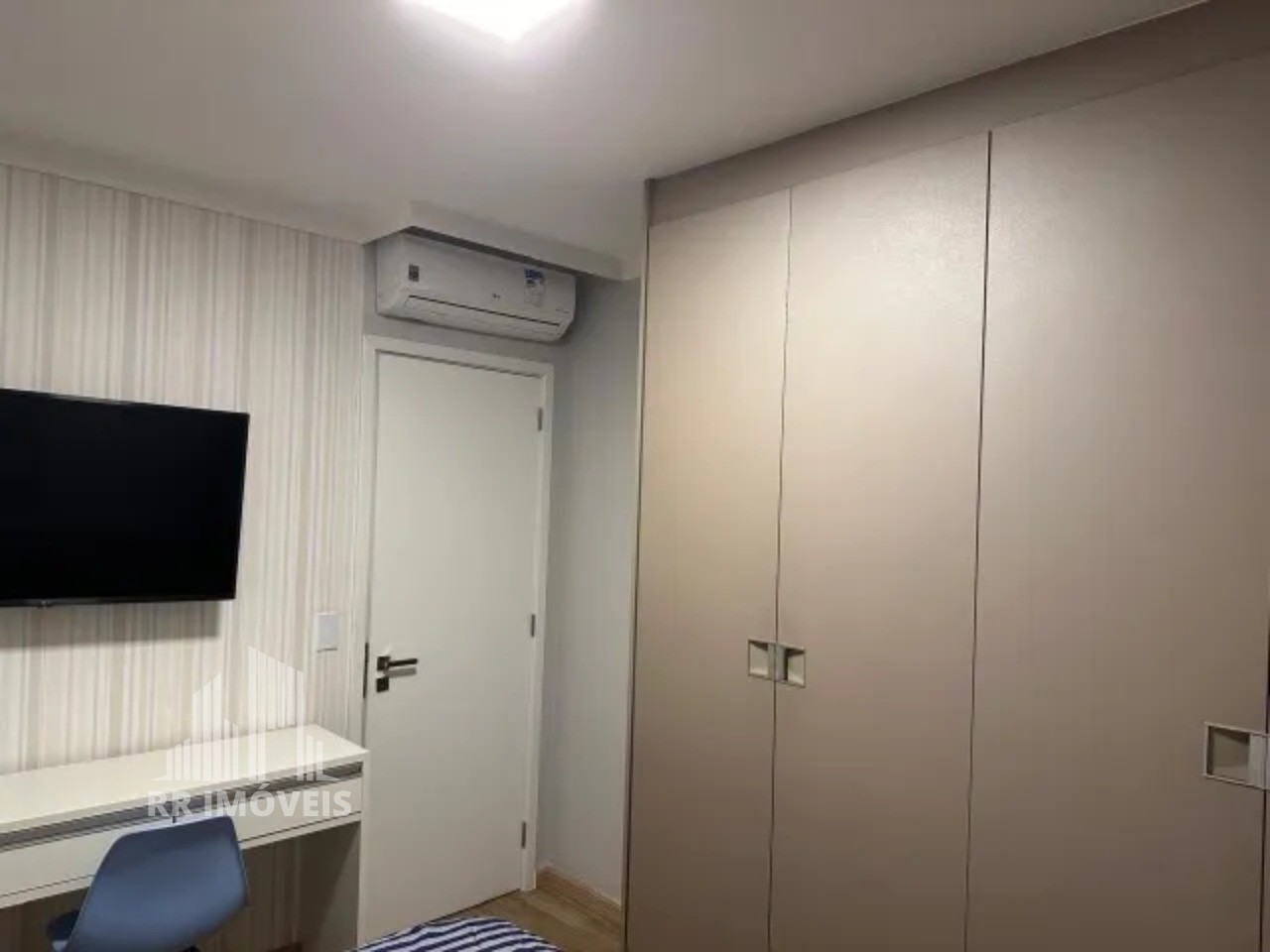 Apartamento à venda com 3 quartos, 87m² - Foto 14