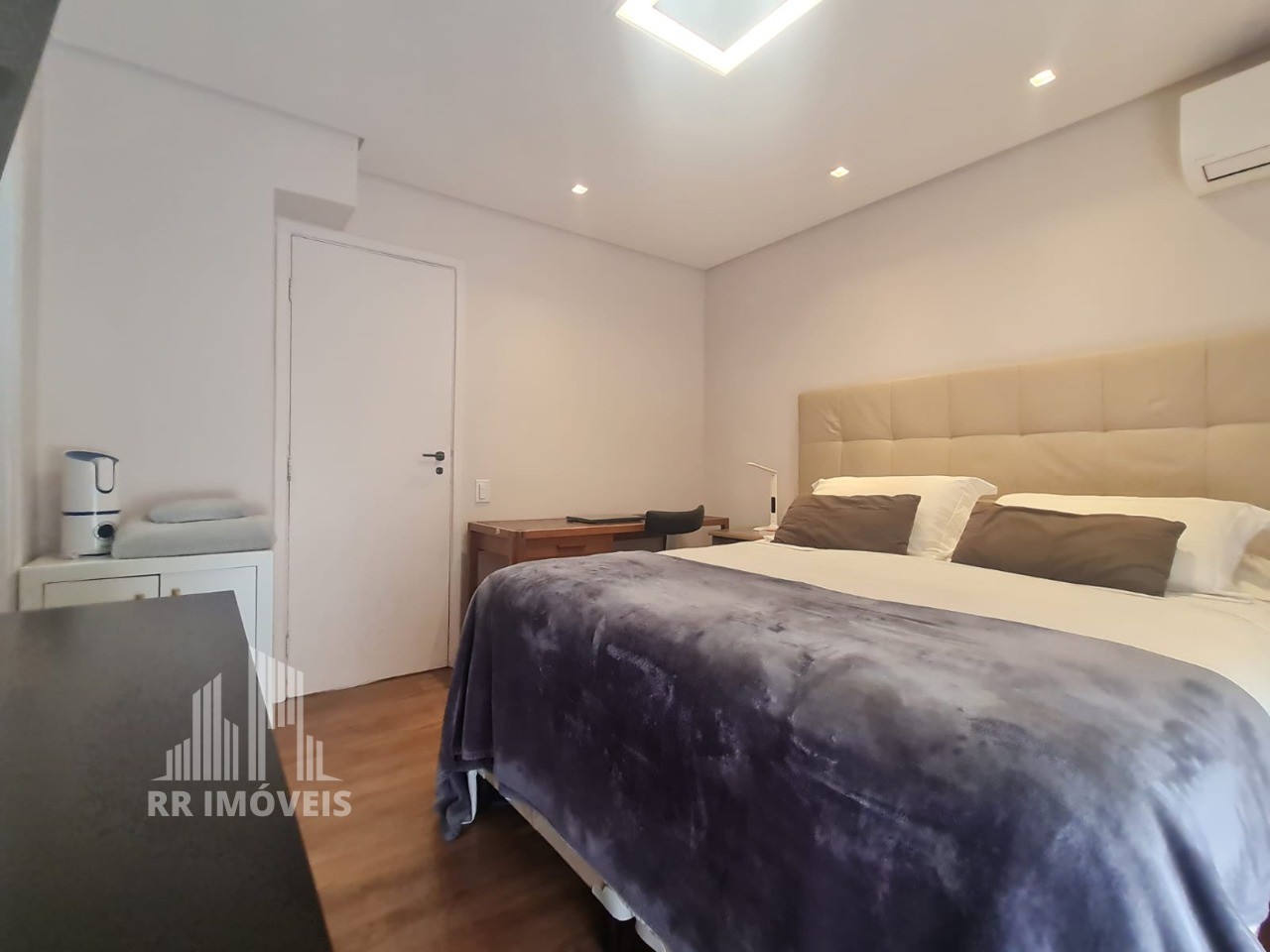 Apartamento à venda com 3 quartos, 130m² - Foto 26