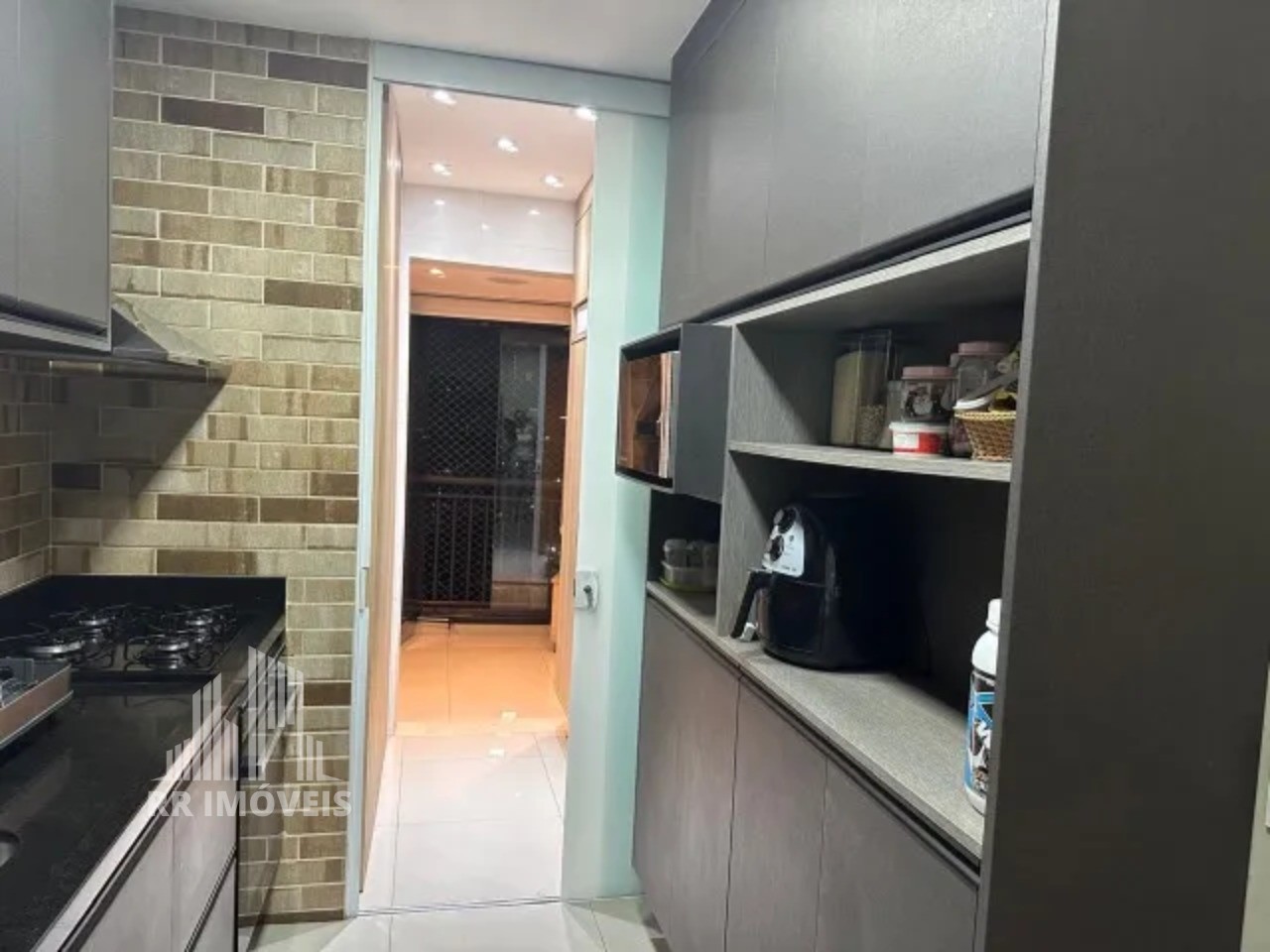 Apartamento à venda com 3 quartos, 87m² - Foto 8