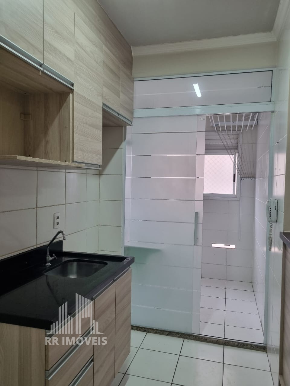 Apartamento à venda com 2 quartos, 51m² - Foto 2