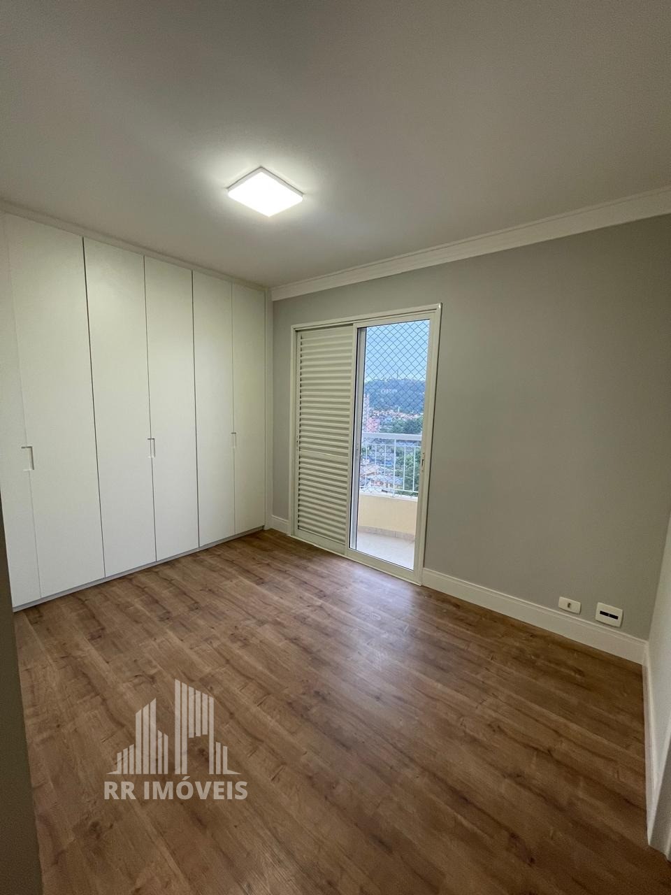 Apartamento à venda com 2 quartos, 66m² - Foto 15