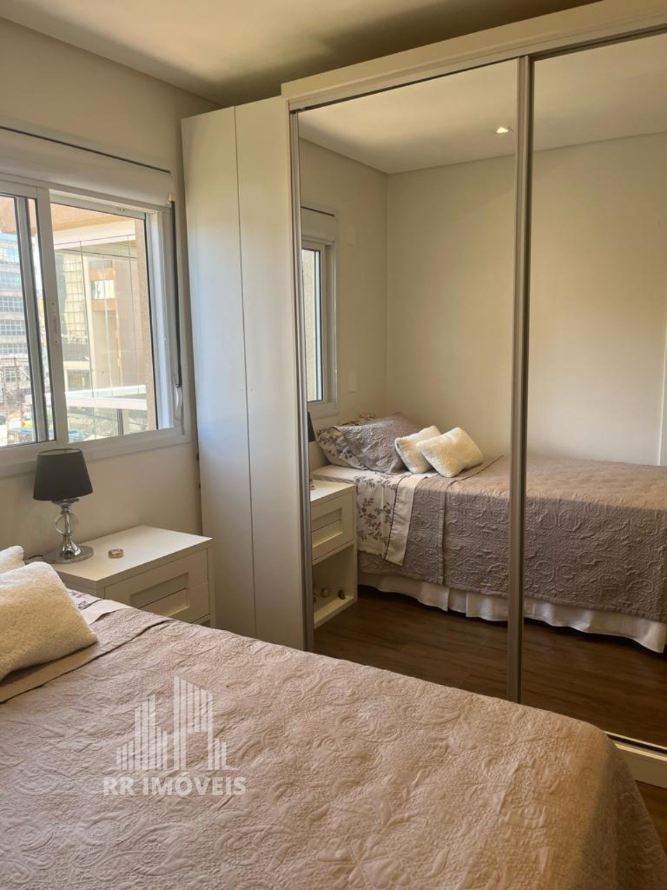 Apartamento à venda com 2 quartos, 80m² - Foto 19