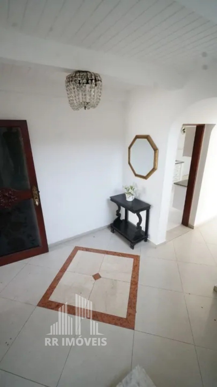 Casa à venda com 4 quartos, 320m² - Foto 3