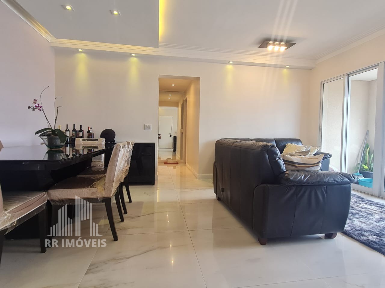 Apartamento à venda com 2 quartos, 107m² - Foto 18