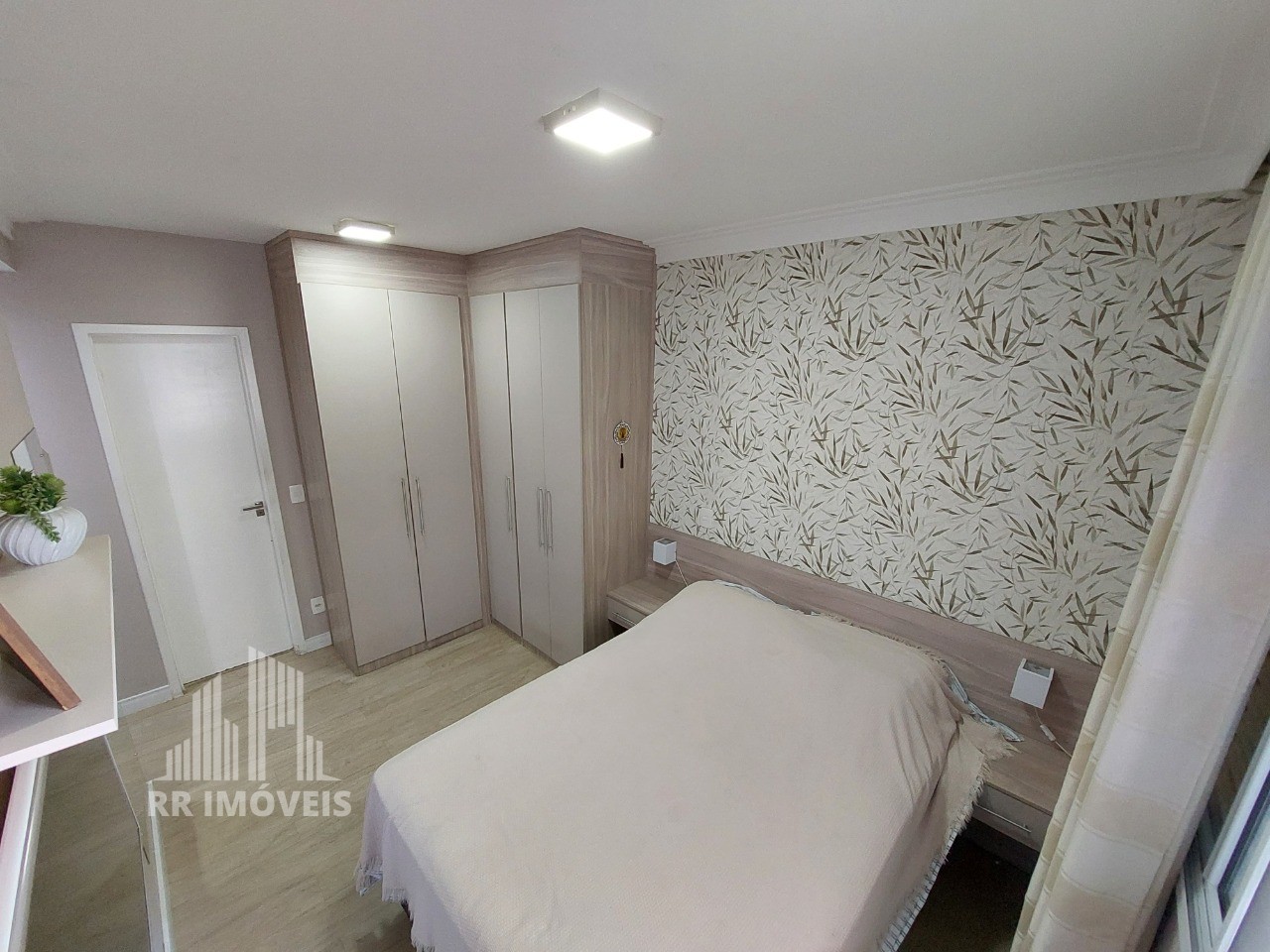 Apartamento à venda com 2 quartos, 62m² - Foto 12