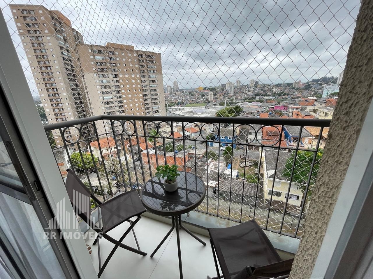 Apartamento à venda com 2 quartos, 56m² - Foto 3