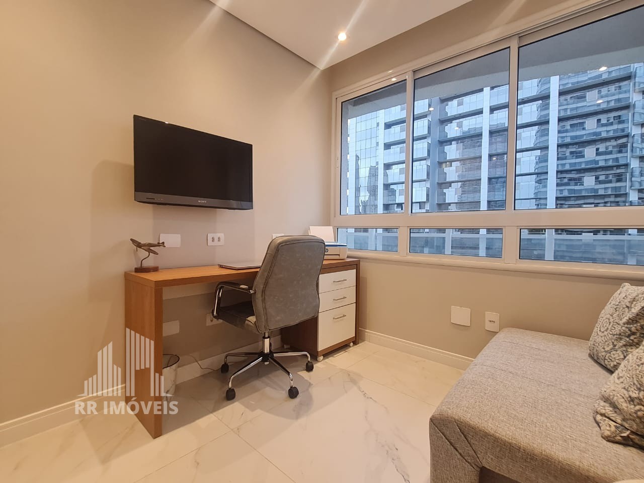 Apartamento à venda com 2 quartos, 89m² - Foto 17