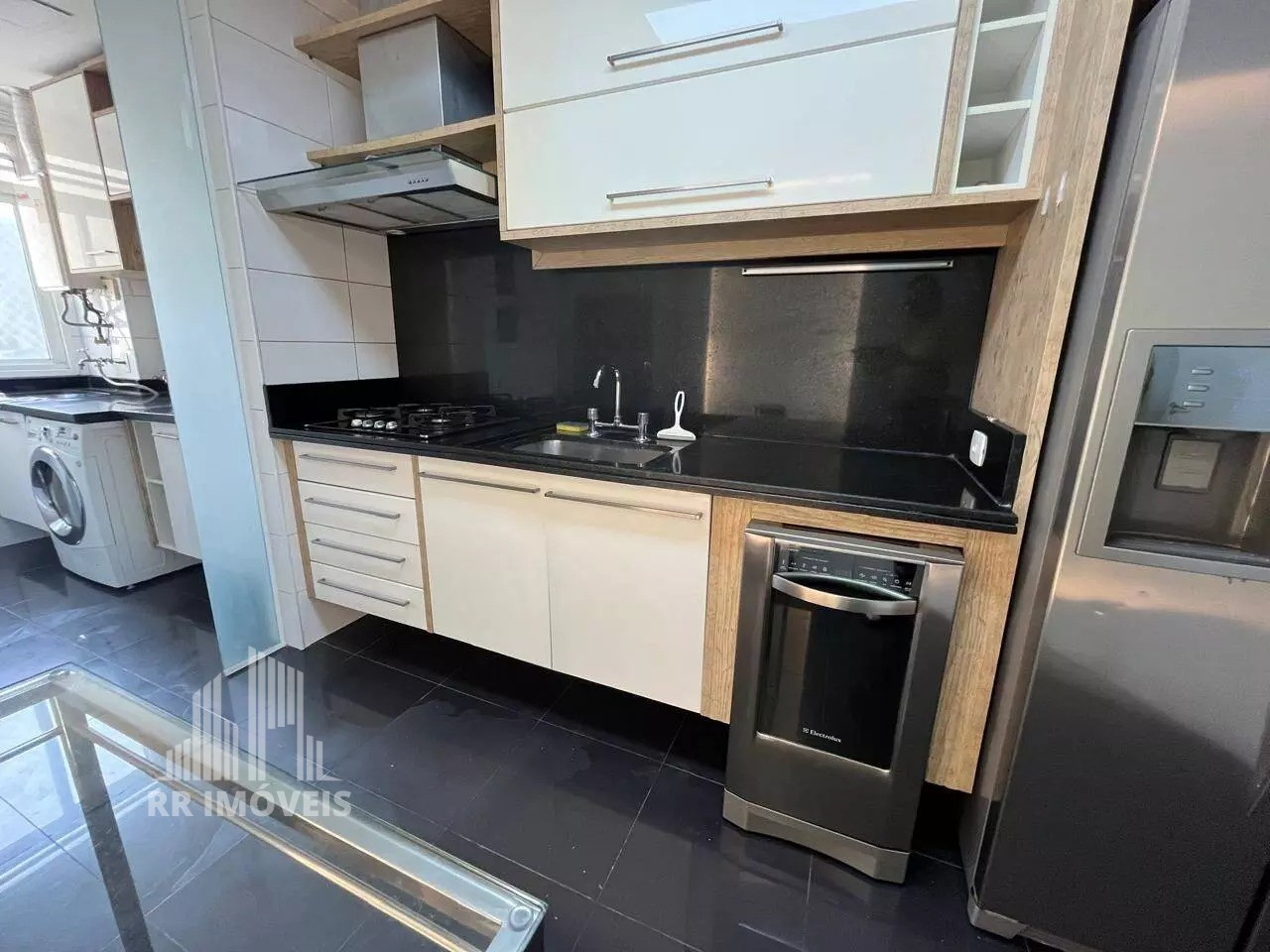 Apartamento à venda com 3 quartos, 122m² - Foto 13