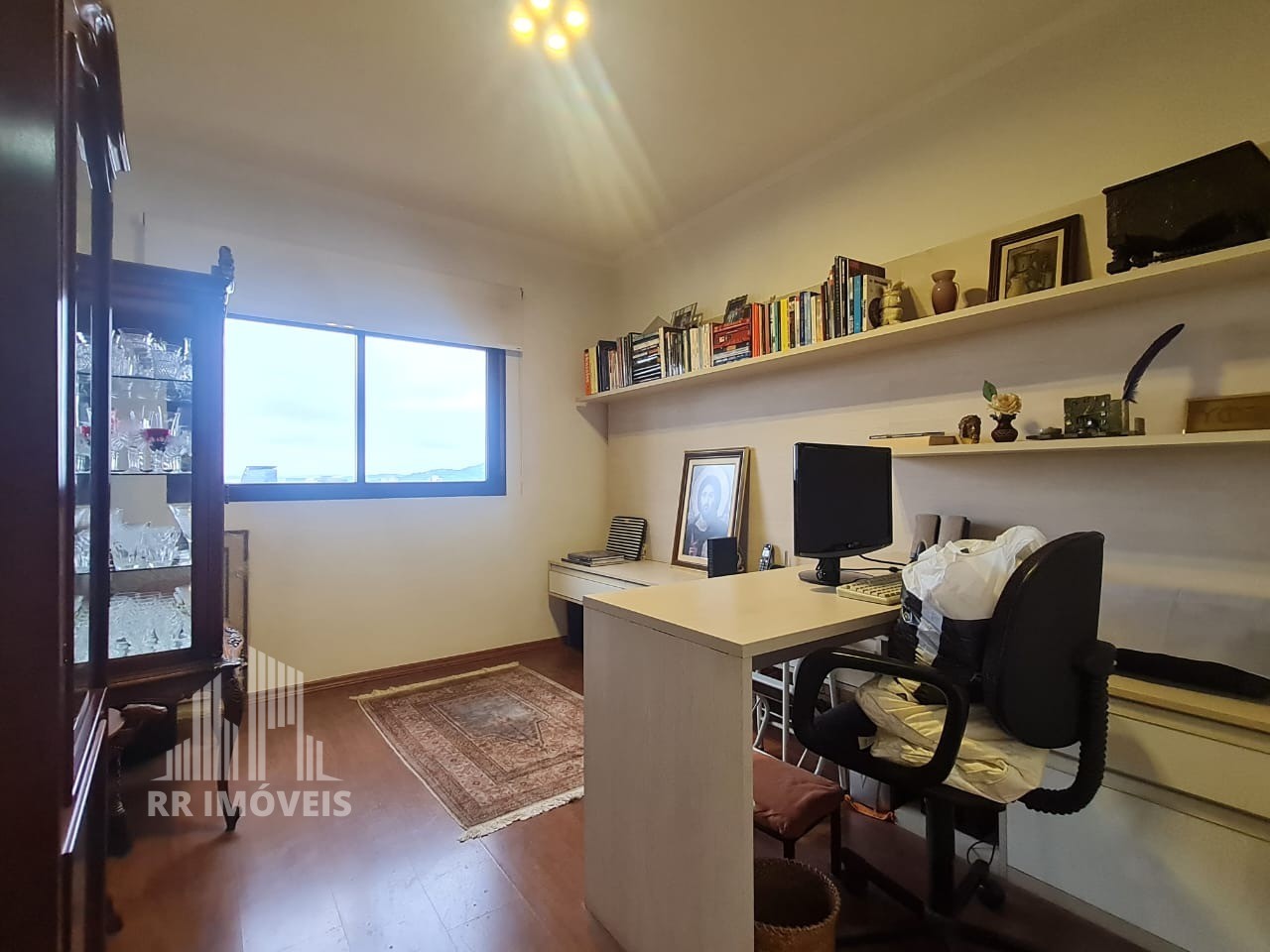 Apartamento à venda com 3 quartos, 130m² - Foto 15