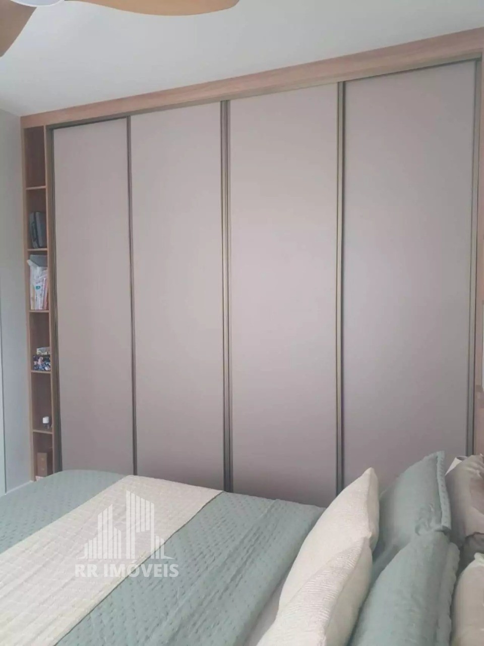 Apartamento à venda com 2 quartos, 52m² - Foto 18