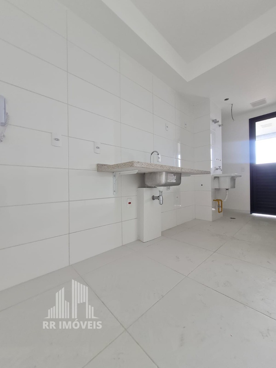 Apartamento à venda com 2 quartos, 60m² - Foto 6