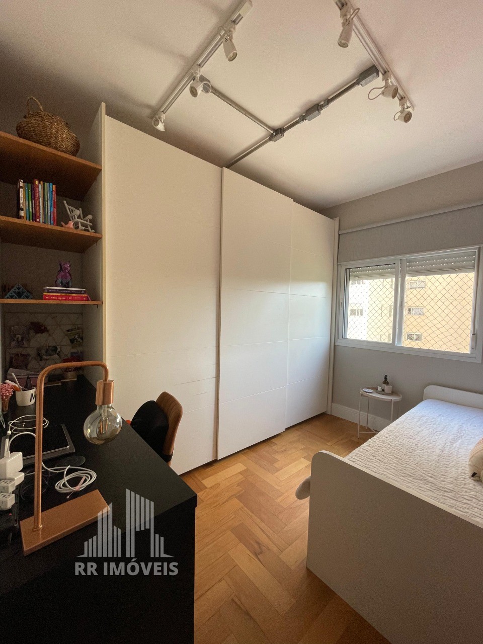 Apartamento à venda com 3 quartos, 132m² - Foto 11