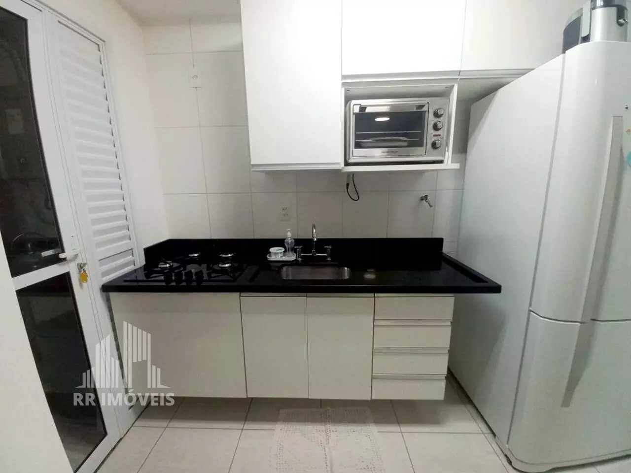 Apartamento à venda com 2 quartos, 62m² - Foto 7