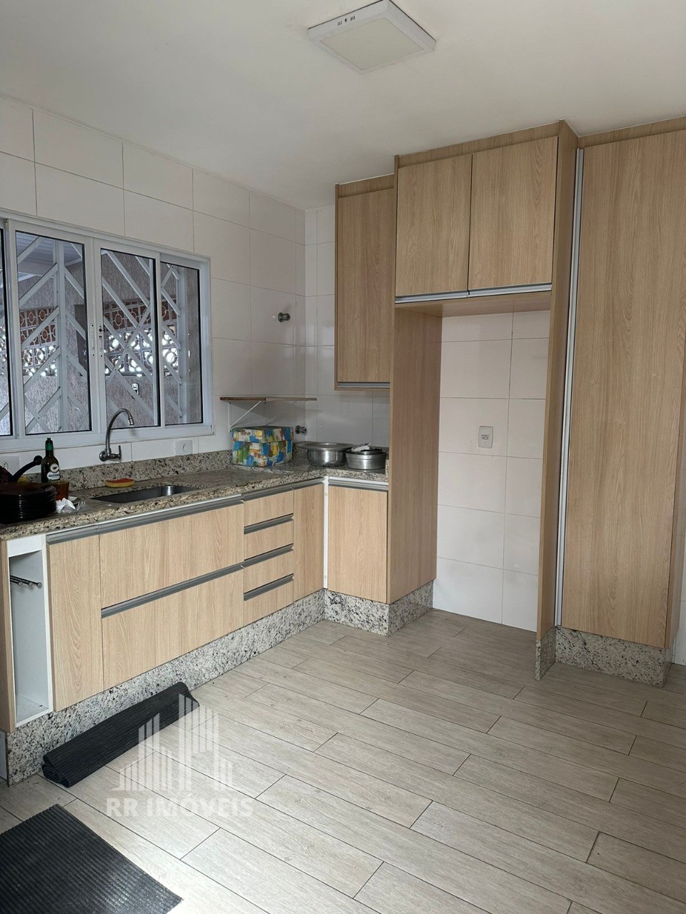 Casa à venda com 2 quartos, 120m² - Foto 4